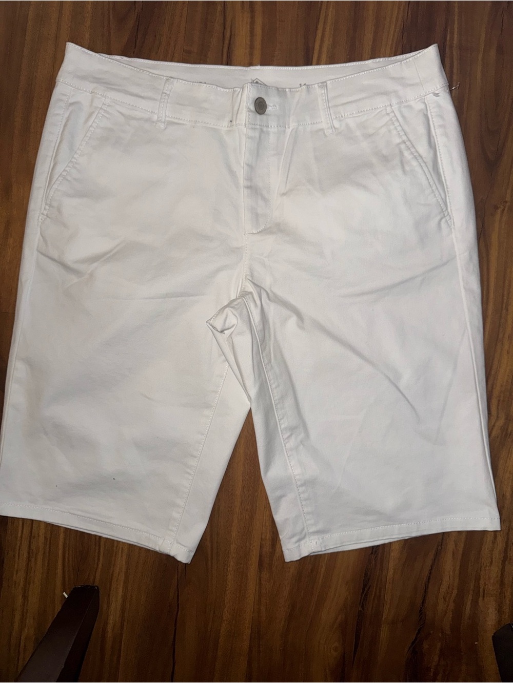 St. John's Bay White Women's Bermuda Shorts